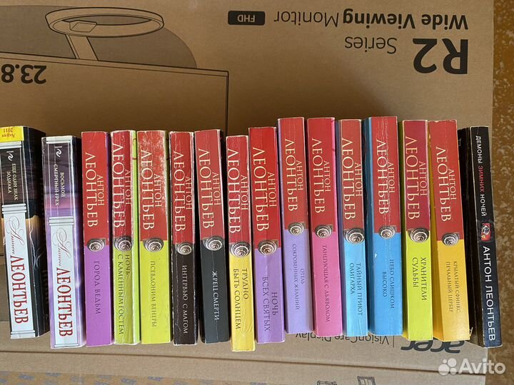 Книги детективы