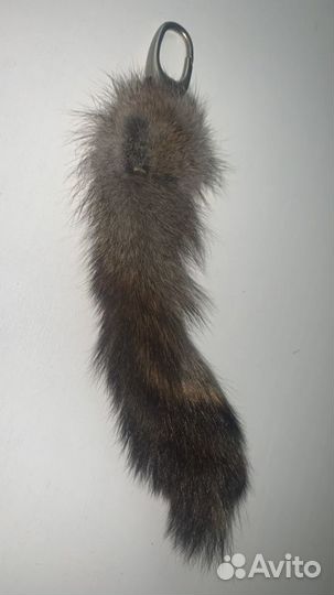 Брелок с натуральным беличьим мехом