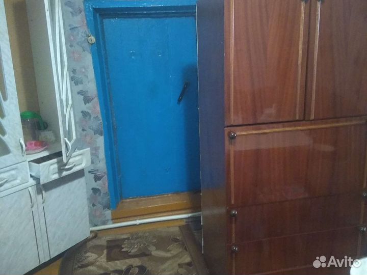 Шкаф