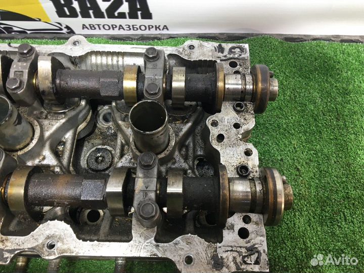 Головка блока цилиндров правая R VQ35DE