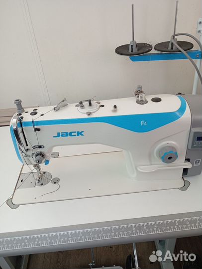 Швейная машина Jask