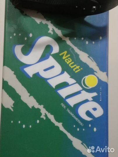 Сноуборд с креплениями