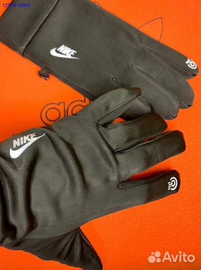 Перчатки Nike Drill зимние сенсорные