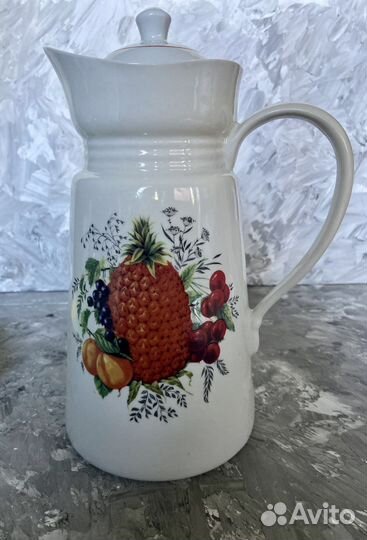 Фарфоровый кувшин СССР