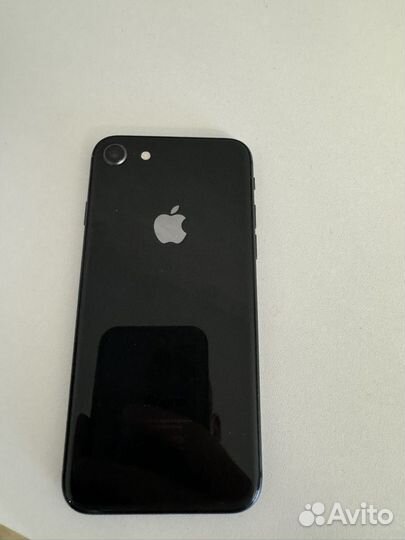 iPhone 8, 64 ГБ