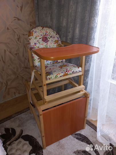 Столик для кормления