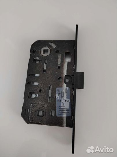 Замок врезной border