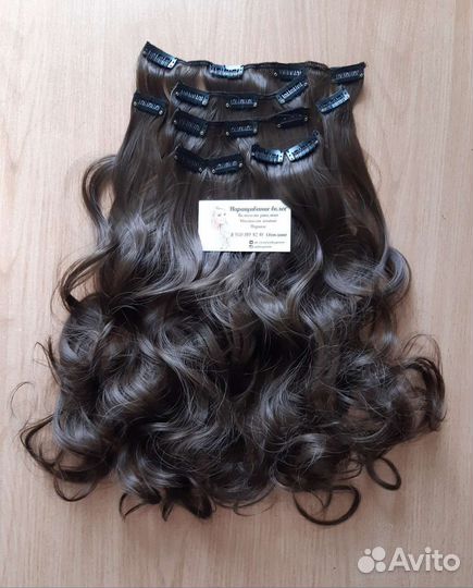 Волосы на заколках