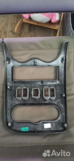 Рамка для магнитолы Logan,Sandero