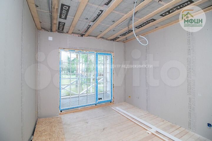 Дом 122,8 м² на участке 7,4 сот.