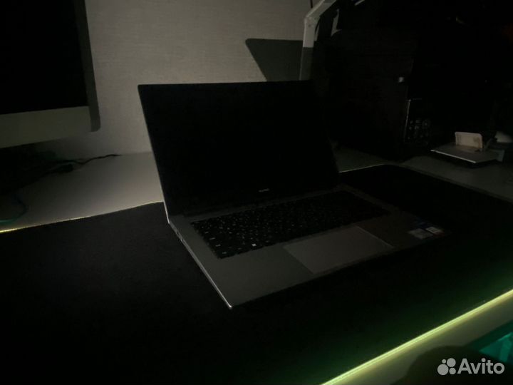 Ноутбук huawei matebook d 14 б/у