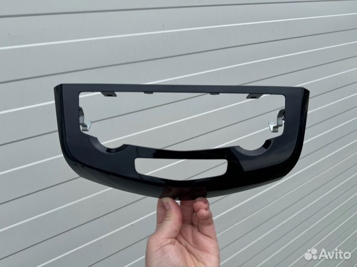 Магнитолла