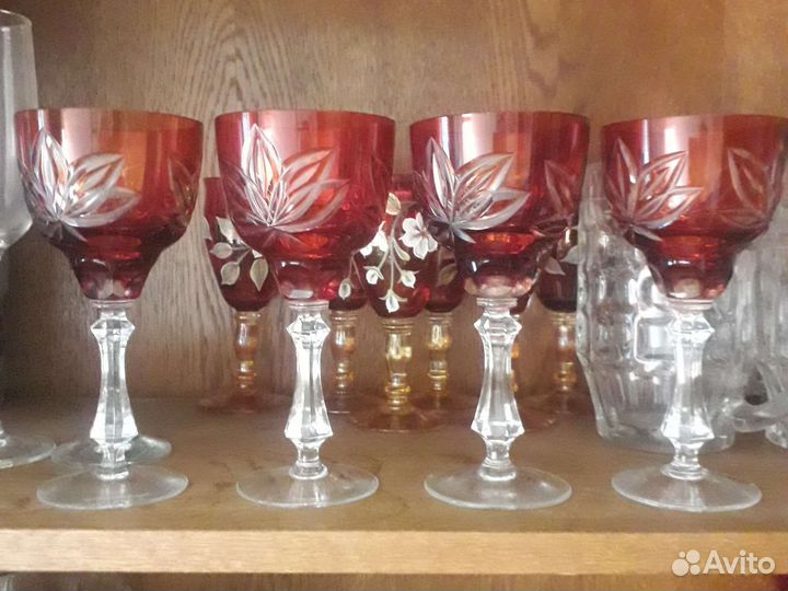 Винный набор -красная посуда