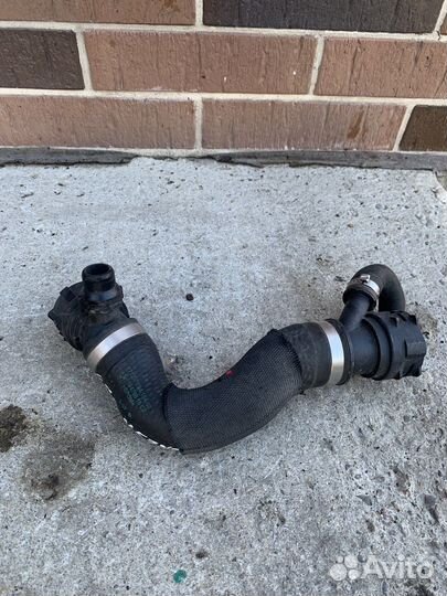 Патрубок системы охлаждения бмв х5 е70,х6 е71 м57н