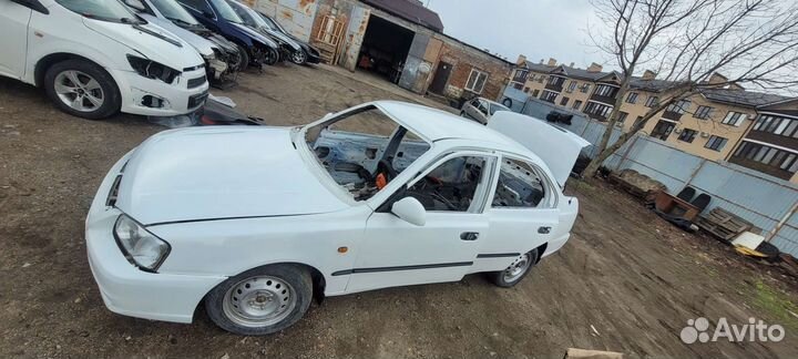 Авторазборка Hyundai Accent Аавторазбор Акцент