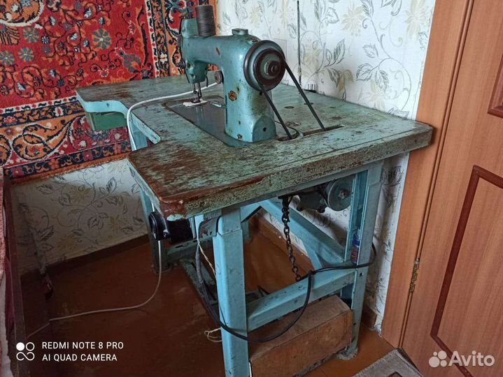 Швейная машинка