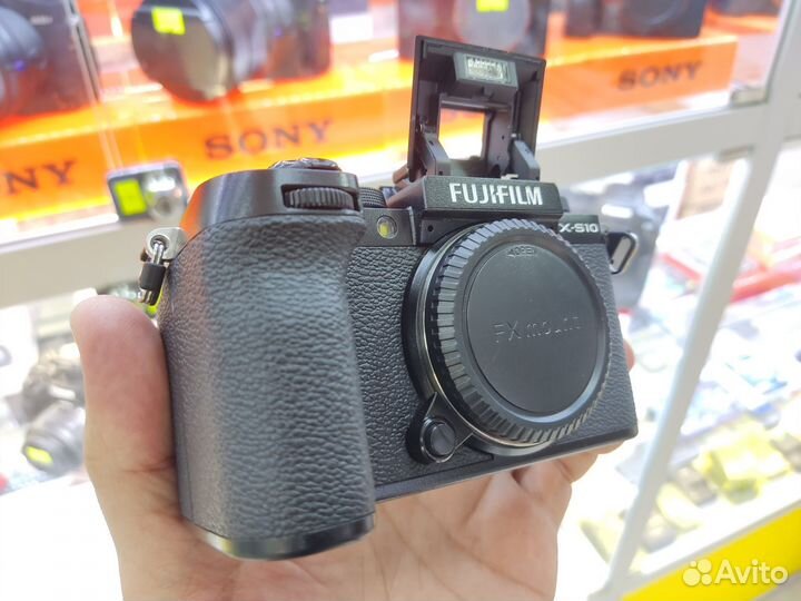 Fujifilm X-S10 Body пробег 20.487 кадров