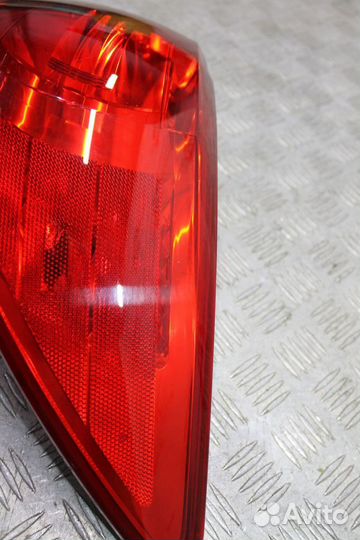 Фонарь задний правый Chevrolet Traverse 2008-2012