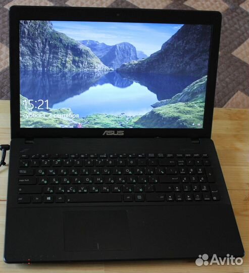 Ноутбук asus 8Gb SSD 240GB HDD 500Gb