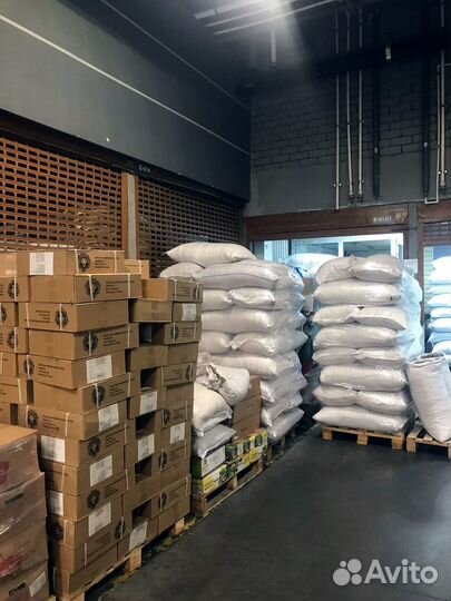 Сухофрукты и орехи