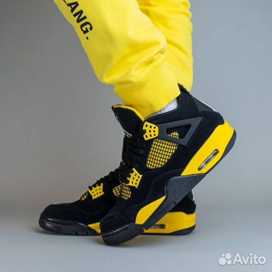 Кроссовки Air Jordan 4 Thunder 2023 (41-45)