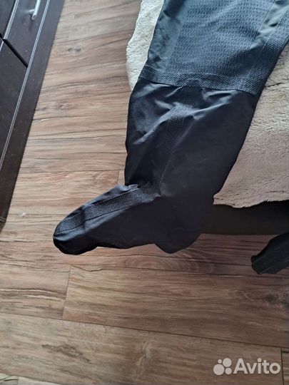 Сухой гидрокостюм Ursuit размер XL