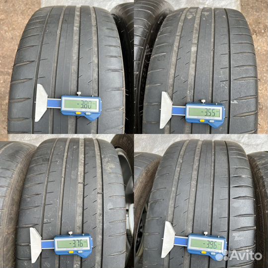 Michelin Pilot Sport 4 245/40 R18