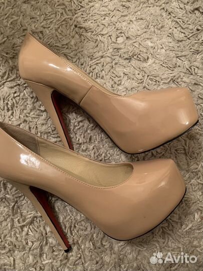 Лабутены туфли женские 39