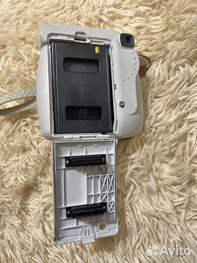 Плёночный фотоаппарат instax mini 9