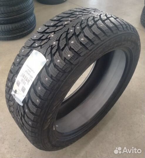 Nokian Tyres Hakkapeliitta 9 275/45 R21 110T