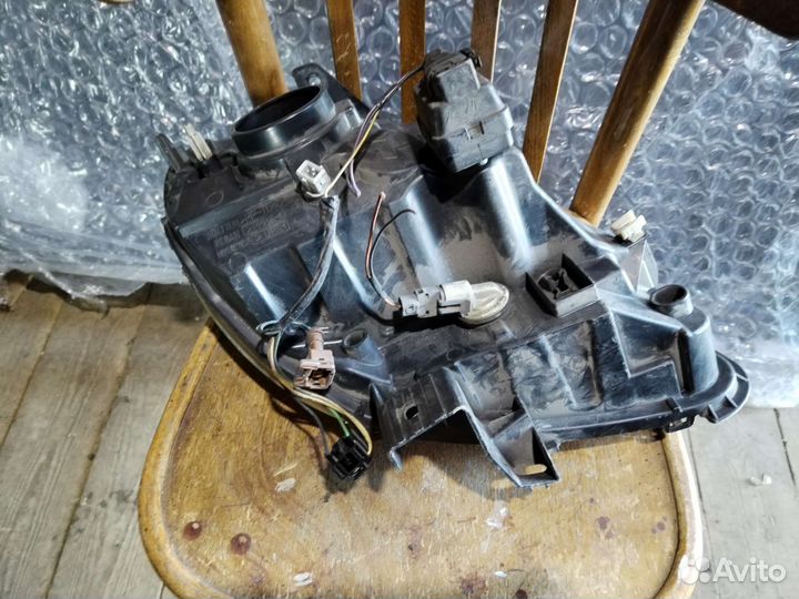 Лефая фара Renault Kangoo 1