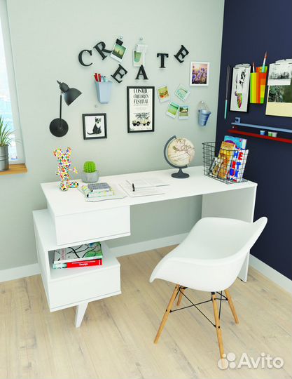 Письменный стол