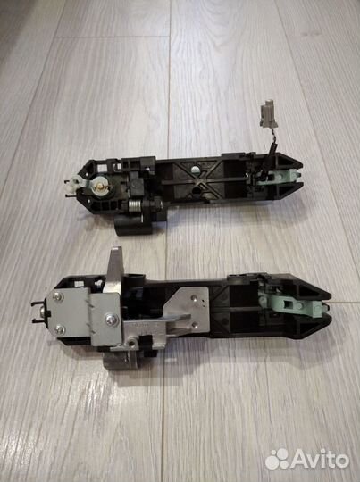 Ручка дверная Ниссан