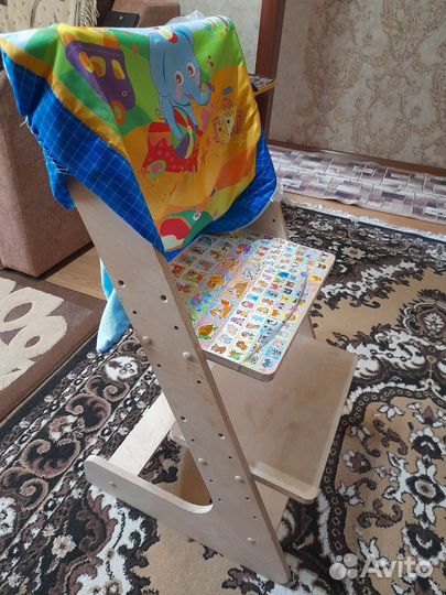 Детский растущий стул