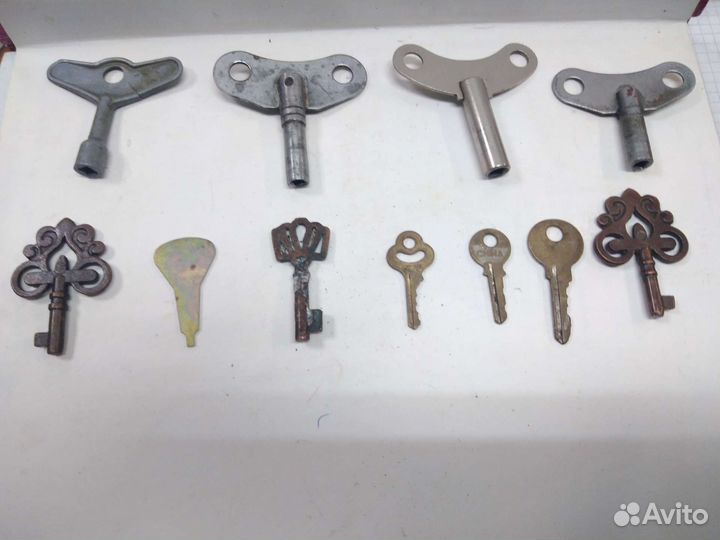 Старинные ключи