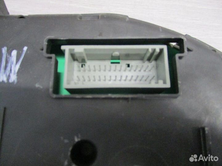 Щиток приборов Renault Megane 1.6 2004