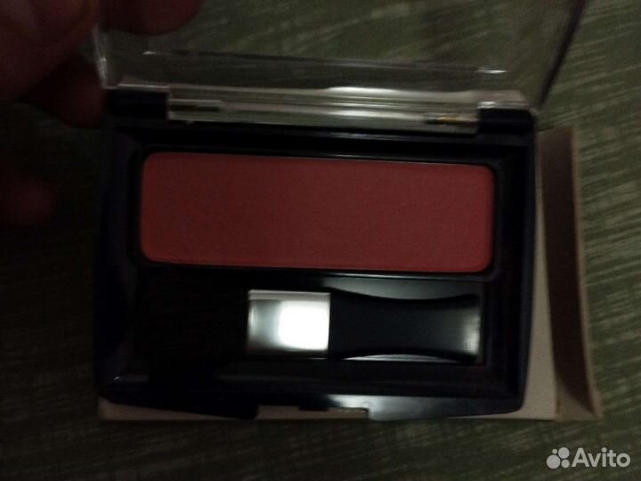 Такие румяна деля щëк