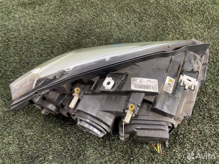 Фара ксеноновая передняя левая Bmw X1 E84 N46B20