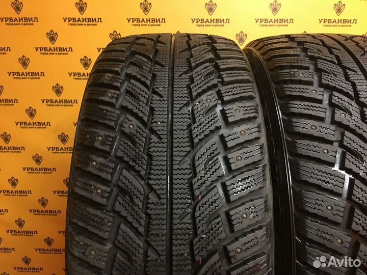 Marshal I'Zen RV Stud KC16 235/55 R17 103T