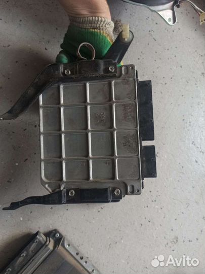 Эбу двигателя Lexus GS450H