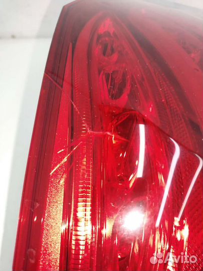 Фонарь левый Мерседес 205 оригинал с дефектом см ф