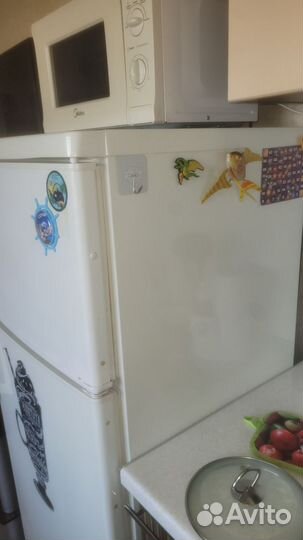 Холодильник бу stinol