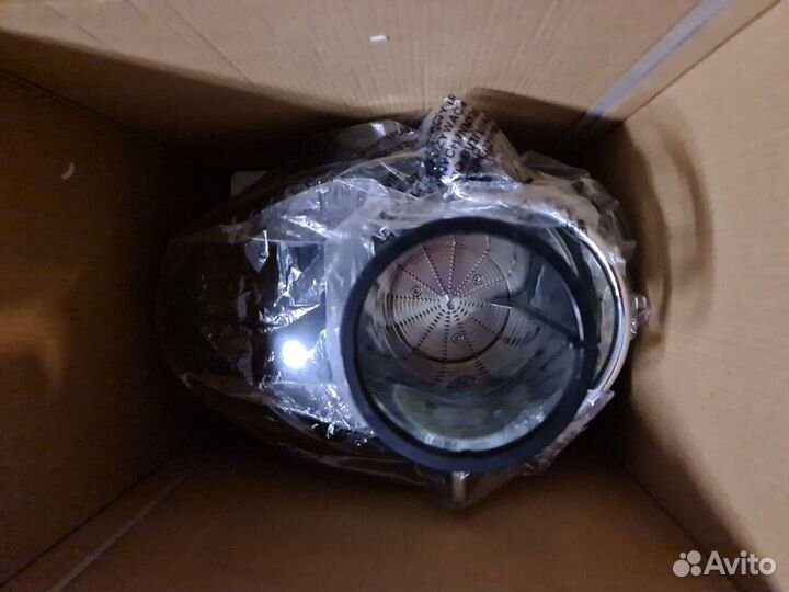 Соковыжималка новая