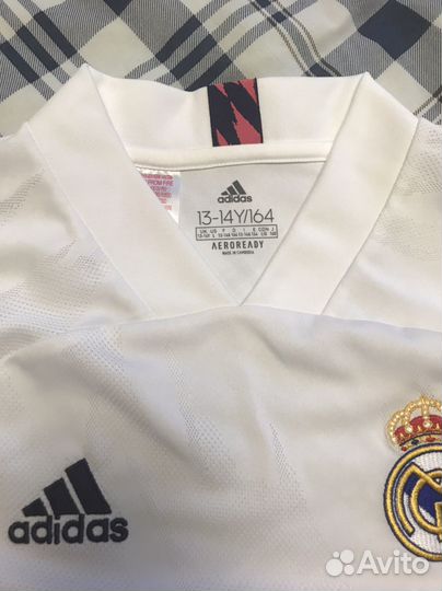 Костюм adidas размер 13-14 лет