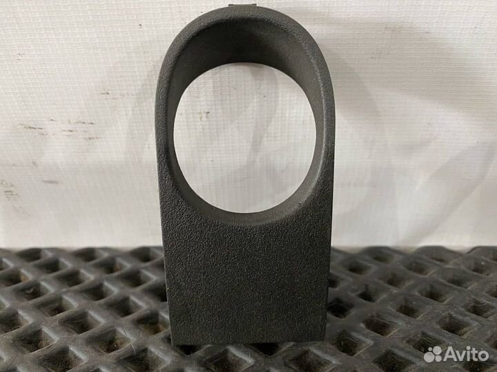 Кронштейн (крепление) Volvo FH5 82269596