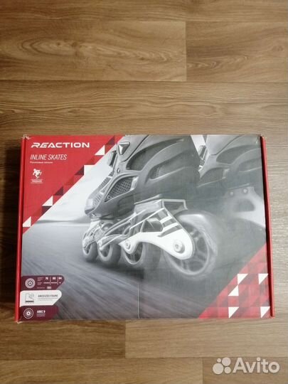 Роликовые коньки reaction