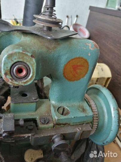 Оверлок для швейной машины