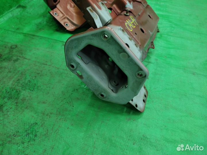 Лонжерон правый / четверть Dodge Caliber 2006-2011