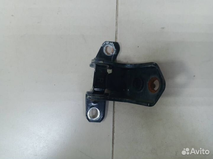 Петля двери задней правой верхняя Mazda CX-7 ER 2006-2012