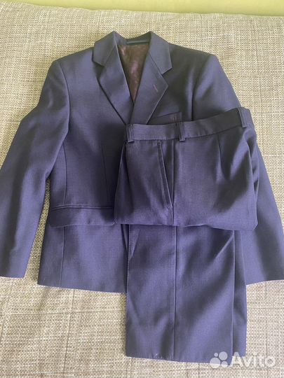 Брючный костюм на мальчика